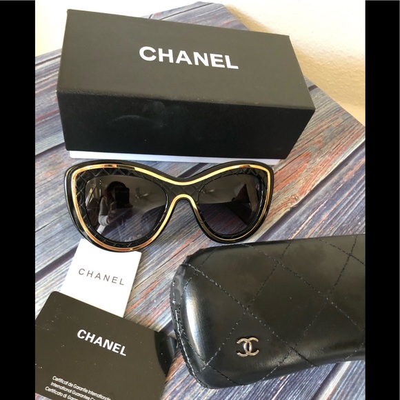 CHANEL Accessories - GORGEOUS 😎CHANEL Sun Glasses💕